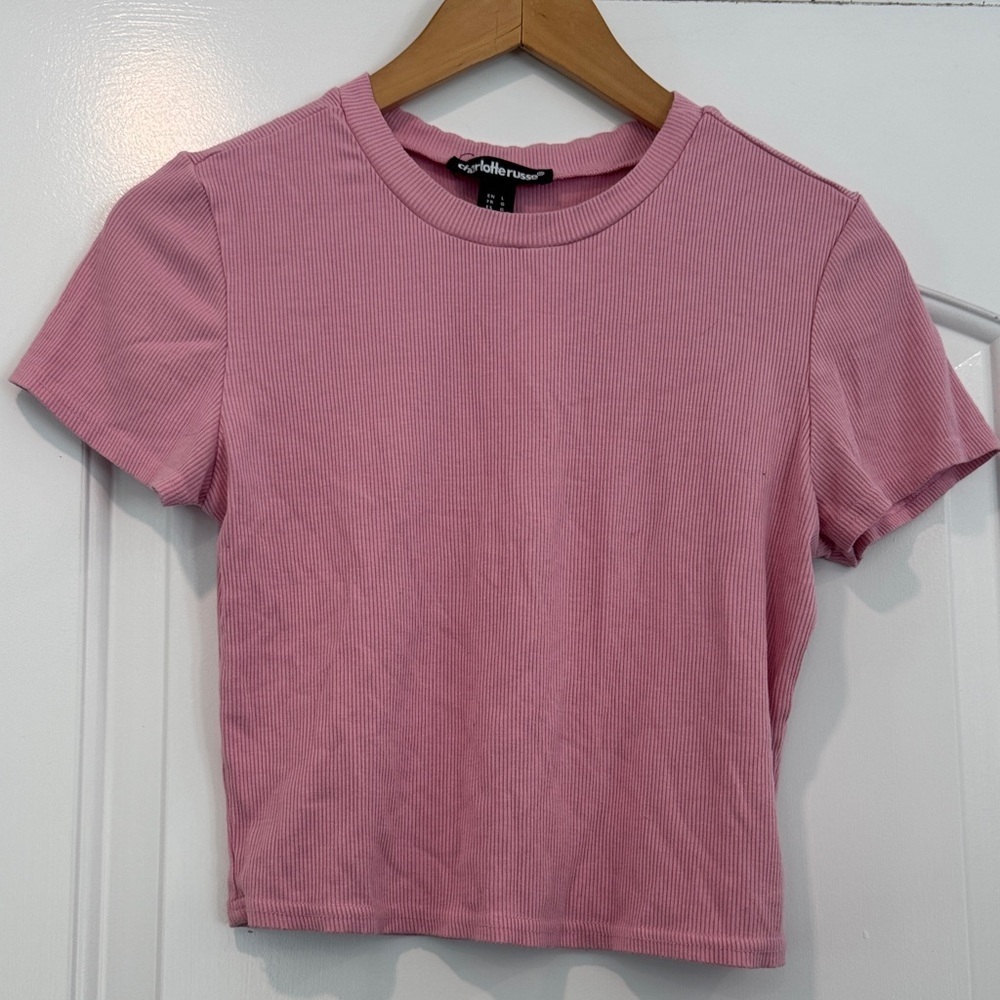 🟡 Charlotte Russe Light Pink Ribbed Tee Size Large